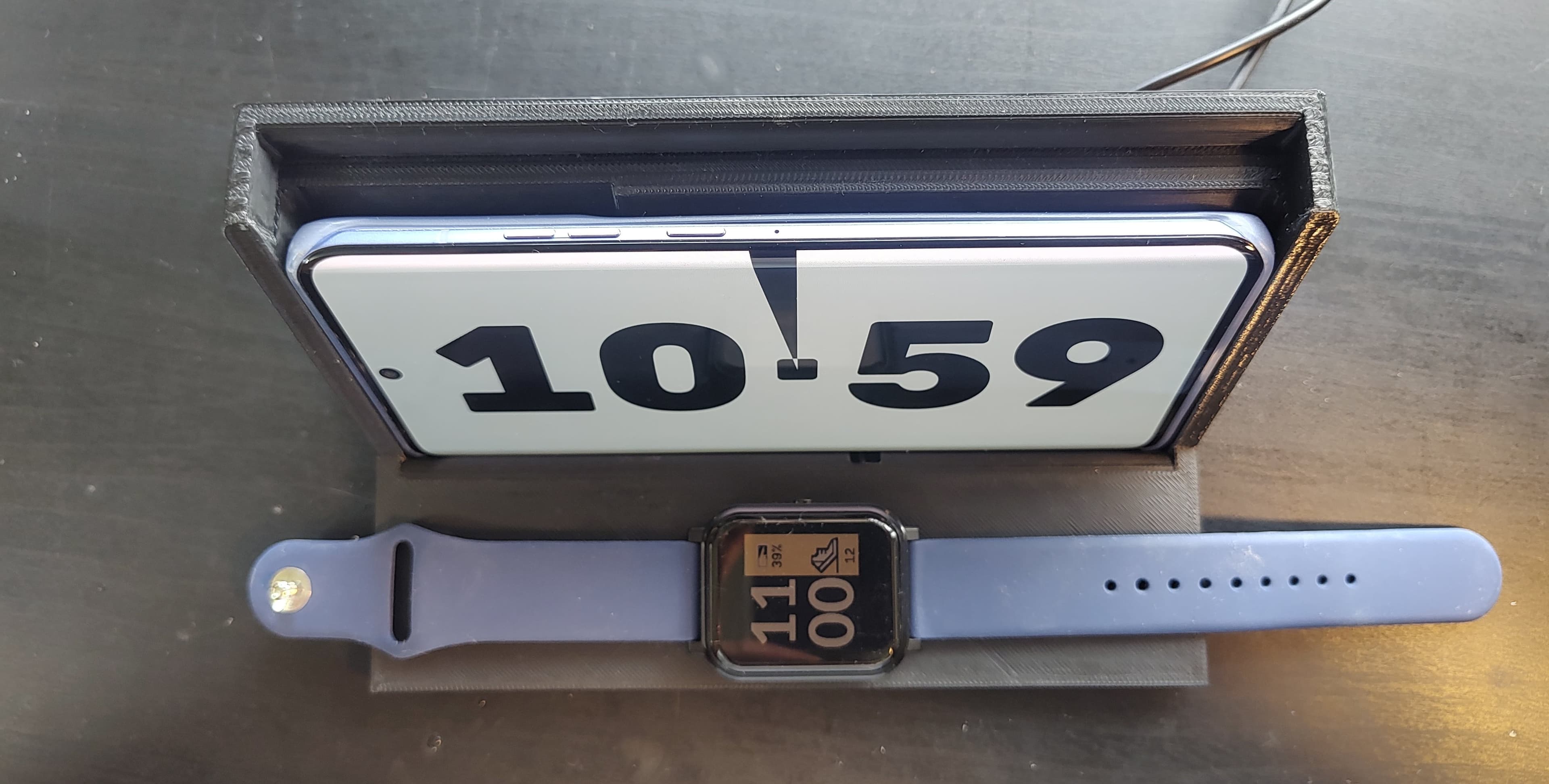 From 3D Modeling Noob to Building the Perfect Phone Dock